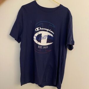 Champion navy XL t-shirt